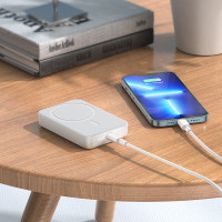 Зовнішній акумулятор BOROFONE BJ25 Plus Reach PD20W magnetic wireless fast charging power bank(10000mAh) White (Колір 7068) - фото № 8