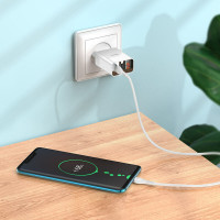 Мережевий зарядний пристрій HOCO C100A PD20W+QC3.0 charger with digital display set(Type-C to Type-C) White (Колір Білий) - фото № 4