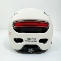 Захисний шолом Livall L23 (L) Ivory White (58-62см), сигнал поворотів та стопів, додаток, зйомний візор (пульт BR80 в комплекті не іде) (Колір Ivory White) - фото № 3