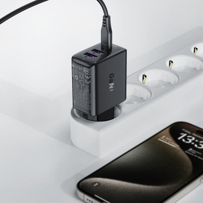 Мережевий зарядний пристрій ACEFAST A57 PD35W GaN (2*USB-A+USB-C) charger Black - зображення 4