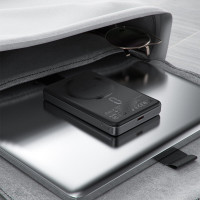 Зовнішній акумулятор ACEFAST M12 PD20W ultra-thin magnetic wireless charging power bank 10000mAh, Black (Колір Черный) - фото № 6