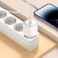 Мережевий зарядний пристрій HOCO N40 Mighty single port PD20W charger White (Цвет Білий) - фото № 4