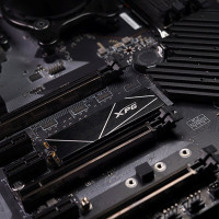 Накопичувач SSD M.2 ADATA GAMMIX S70 BLADE 2TB 2280 PCIe 4x4 NVMe 3D NAND Read/Write:7400/6800 MB/sec  - фото № 6