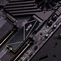 Накопичувач SSD M.2 ADATA GAMMIX S70 BLADE 2TB 2280 PCIe 4x4 NVMe 3D NAND Read/Write:7400/6800 MB/sec  - фото № 7