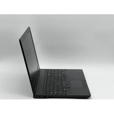 Ноутбук Dell Latitude 5590