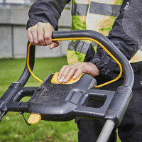 Газонокосилка аккумуляторная бесщёточная DeWALT DCMW564P2  - фото № 3