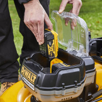 Газонокосилка аккумуляторная бесщёточная DeWALT DCMW564P2  - фото № 7