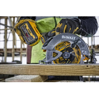 Пила дисковая аккумуляторная DeWALT DCS578NT  - фото № 7