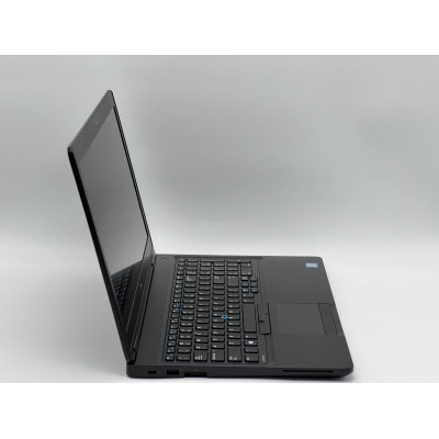 Ноутбук Dell Latitude 5580, i5-7300U, 16 GB, 240 GB, Intel HD 620, 1920x1080, IPS [SH2412332] БУ