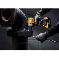 Гайковерт ударный аккумуляторный бесщёточный DeWALT DCF922NT  - фото № 10