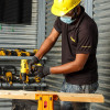 Дрель-шуруповерт аккумуляторная бесщёточная DeWALT DCD991NT - № 12