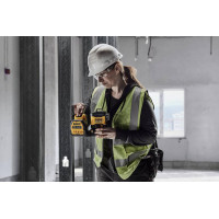 Уровень лазерный линейный DeWALT DCE089D1G18  - фото № 12