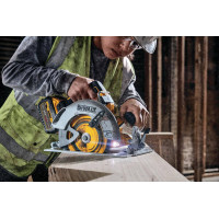 Пила дисковая аккумуляторная бесщёточная DeWALT DCS573NT  - фото № 4