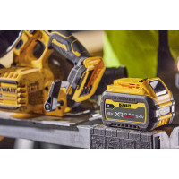 Пила дисковая аккумуляторная бесщёточная DeWALT DCS573NT  - фото № 13