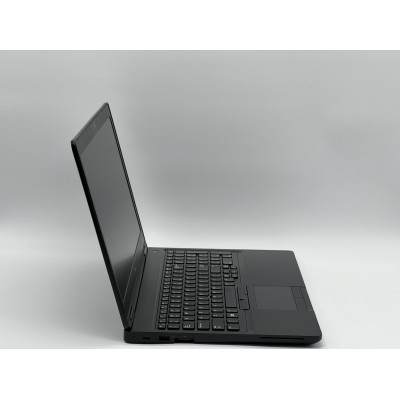 Ноутбук Dell Latitude 5590