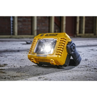 Фонарь светодиодный аккумуляторный DeWALT DCL077  - фото № 5