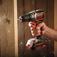 Дрель-шуруповерт аккумуляторная бесщёточная BLACK+DECKER BL186N  - фото № 3