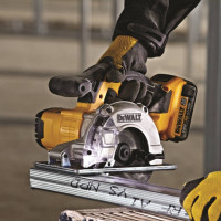 Пила дискова акумуляторна DeWALT DCS373N  - фото № 3