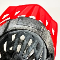 Захисний шолом Livall MT1 NEO (M) Black/Red (54-58см), акустика, мікрофон, сигнали поворотів та стопів, додаток, пульт BR80, Bluetooth (Колір Black/Red) - фото № 5