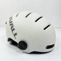 Захисний шолом Livall L23 (L) Ivory White (58-62см), сигнал поворотів та стопів, додаток, зйомний візор (пульт BR80 в комплекті не іде) (Цвет Ivory White) - фото № 4