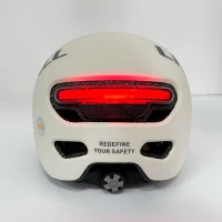 Захисний шолом Livall L23 (L) Ivory White (58-62см), сигнал поворотів та стопів, додаток, зйомний візор (пульт BR80 в комплекті не іде) (Цвет Ivory White) - фото № 6